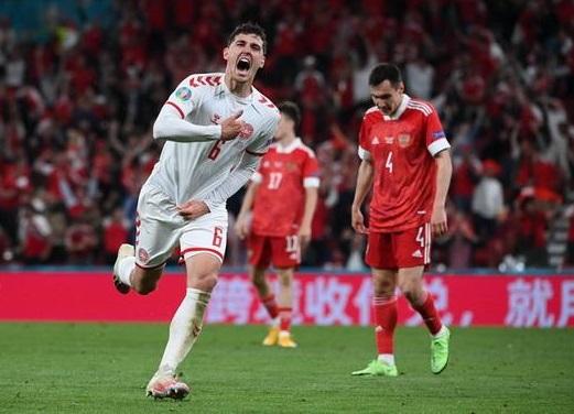 Đan Mạch gây sốc, loại tuyển Nga khỏi Euro 2020!