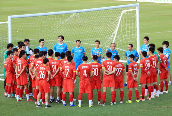 HLV Park Hang Seo chốt danh sách 25 cầu thủ đấu Ả rập Xê út