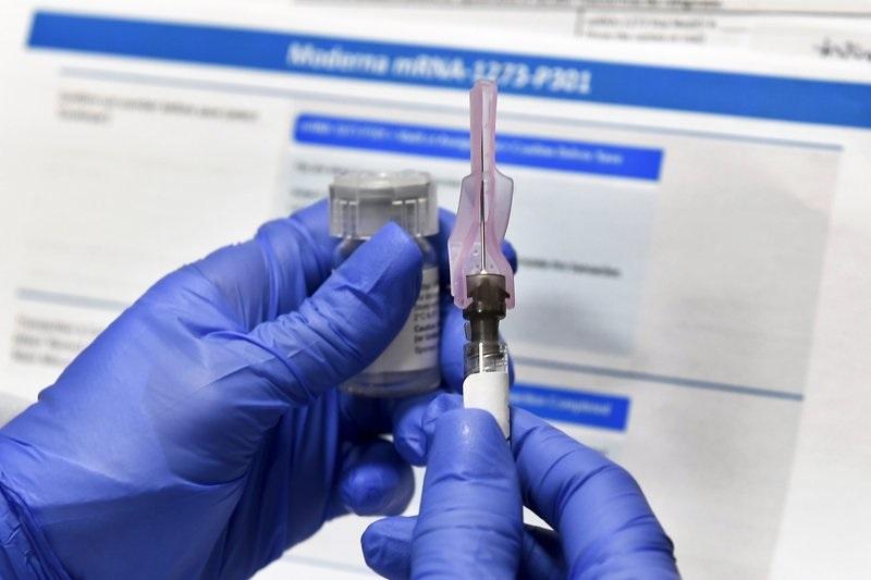 3 người đầu tiên sẽ được tiêm thử nghiệm vaccine COVID-19 'made in Vietnam'