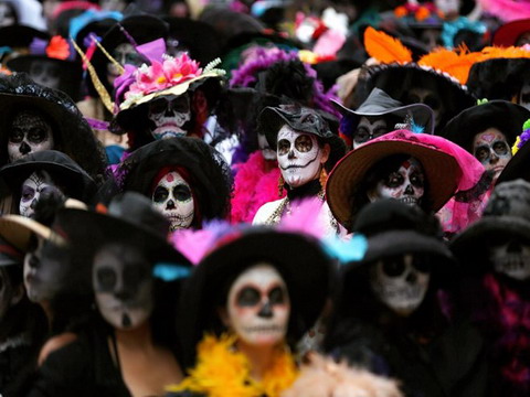 Lạnh người khám phá 'lễ hội người chết' kỳ quặc ở Mexico