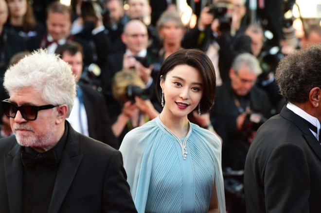 Phạm Băng Băng bị nhầm là sao phim 18+ của Hàn Quốc tại Cannes