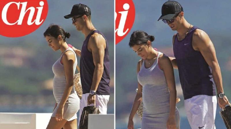 Cuối tuần qua, Cristiano Ronaldo đưa bạn gái Georgina Rodriguez đi nghỉ mát tại Sardinia (Italy). Các tay săn ảnh của tạp chí 