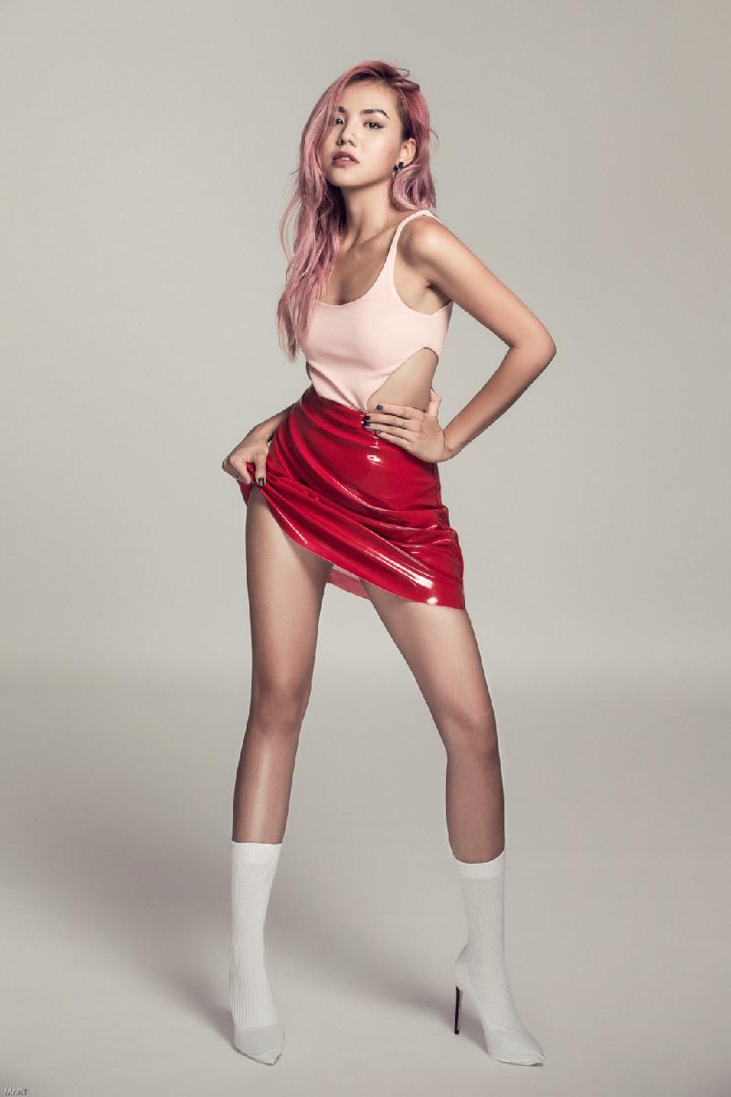 Cô từng tham gia đóng nhiều MV ca nhạc như La La La – Soobin Hoàng Sơn, My everything – Tiên Tiên hay Yêu 5 – Rhymastic