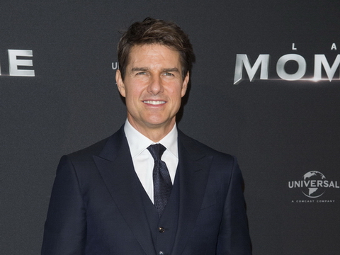 Thời trang thảm đỏ đúng 'chuẩn' quý ông của Tom Cruise