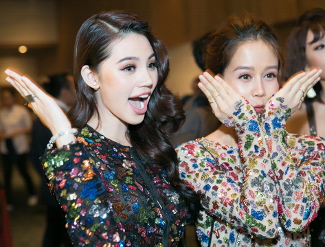 Hoa hậu Jolie Nguyễn đẹp cuốn hút với đầm 5 nghìn USD trên thảm đỏ