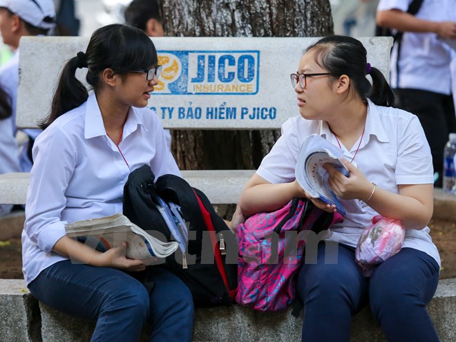 Năm nay số chỉ tiêu tuyển sinh vào lớp 10 Trung học phổ thông công lập tại Hà Nội tăng 500 chỉ tiêu, số thí sinh tăng hơn 700 bạn. (Ảnh: Minh Sơn/Vietnam+)