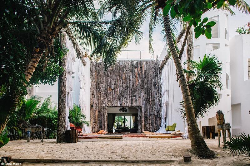 Dinh thự cũ ở Mexico của trùm buôn ma túy Pablo Escobar - kẻ được mệnh danh là “Vua thuốc phiện” - giờ đã trở thành một khách sạn sinh thái năm sao có tên Casa Malca.