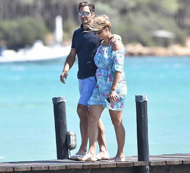 Khoảnh khắc lãng mạn của vợ chồng Federer