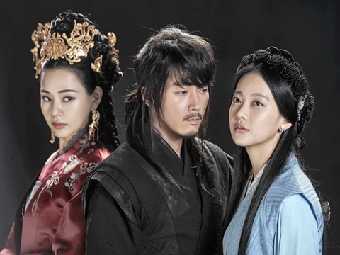 Lời nguyền những vì sao - 'Điểm sáng' mới của dòng phim cổ trang xứ Hàn