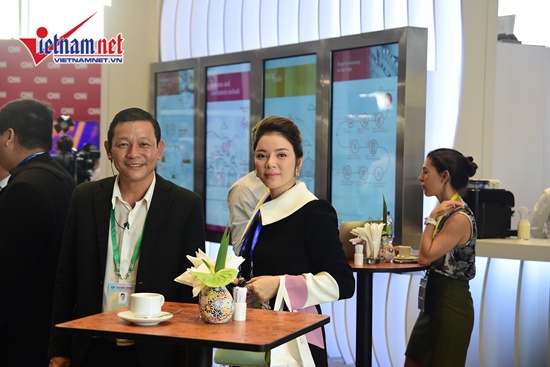 Lý Nhã Kỳ bất ngờ có mặt tại APEC 2017 với tư cách doanh nhân