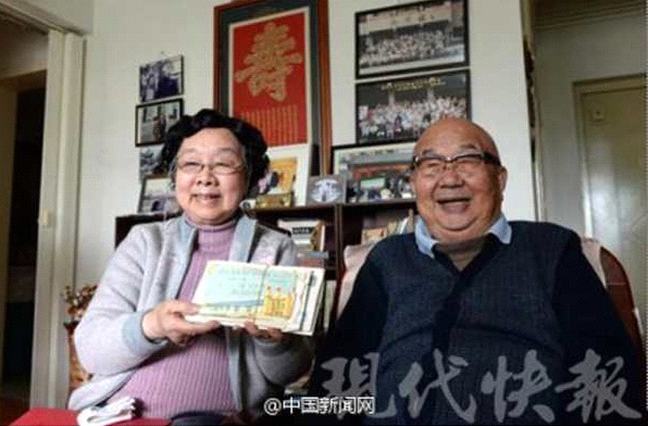 Cụ ông 94 tuổi viết thư tình tặng vợ suốt 60 năm chung sống