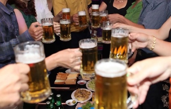 Tốc độ sử dụng rượu bia tại Việt Nam tăng nhanh đáng báo động