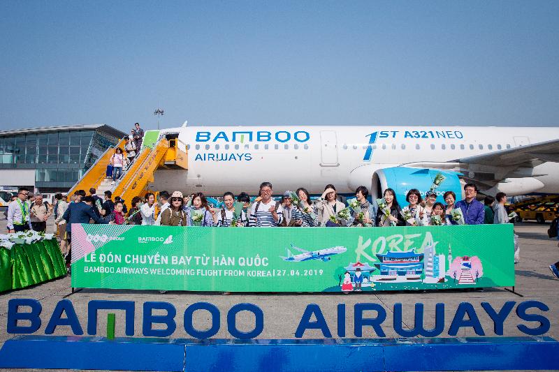 Hãng hàng không của sự hiếu khách - Bamboo Airways chào đón những vị khách đầu tiên đến từ Hàn Quốc